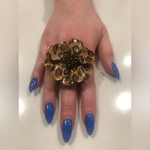 Brushed Gold Leopard Print flower ring